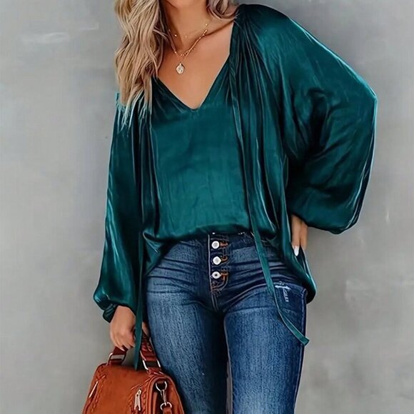 Green Casual Women's Front Tie Long Sleeve Blouse - Picture 1 of 3